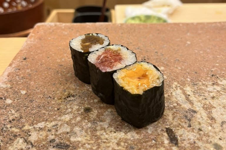 The Kanesaka–Saito school: a Tokyo sushi family tree