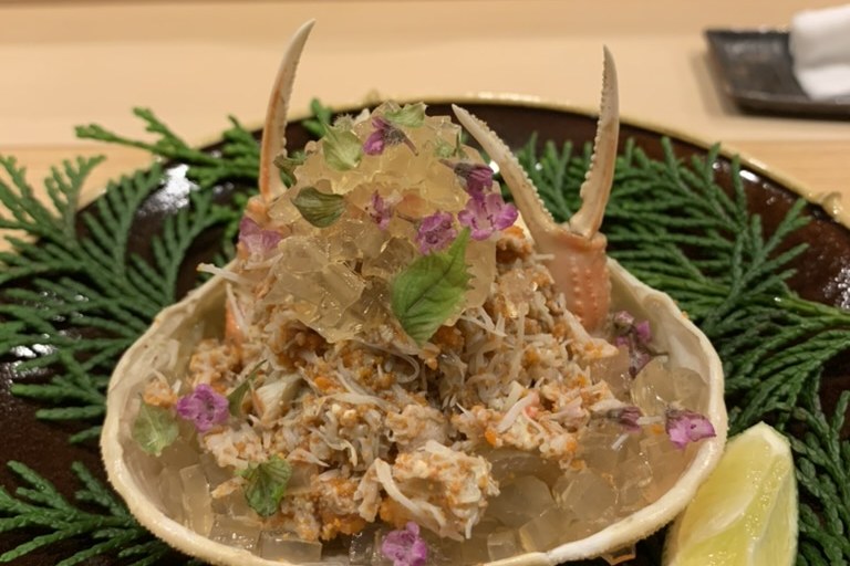 Sushi Marufuku: a jukusei specialist in Tokyo's outlying district